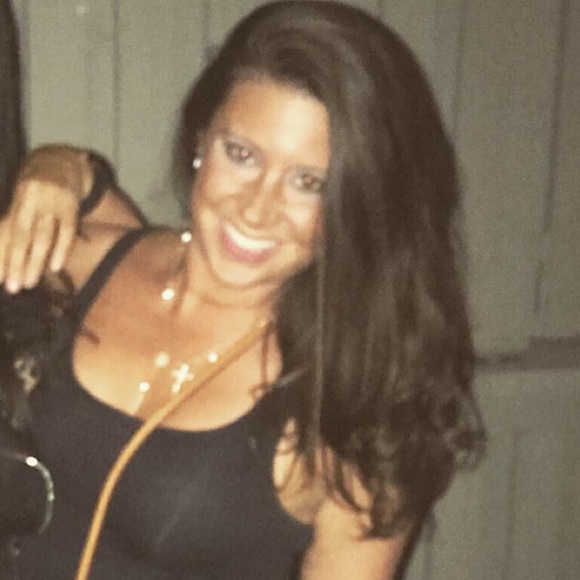 Meet your Posher, Amanda - Picture 11 of 16